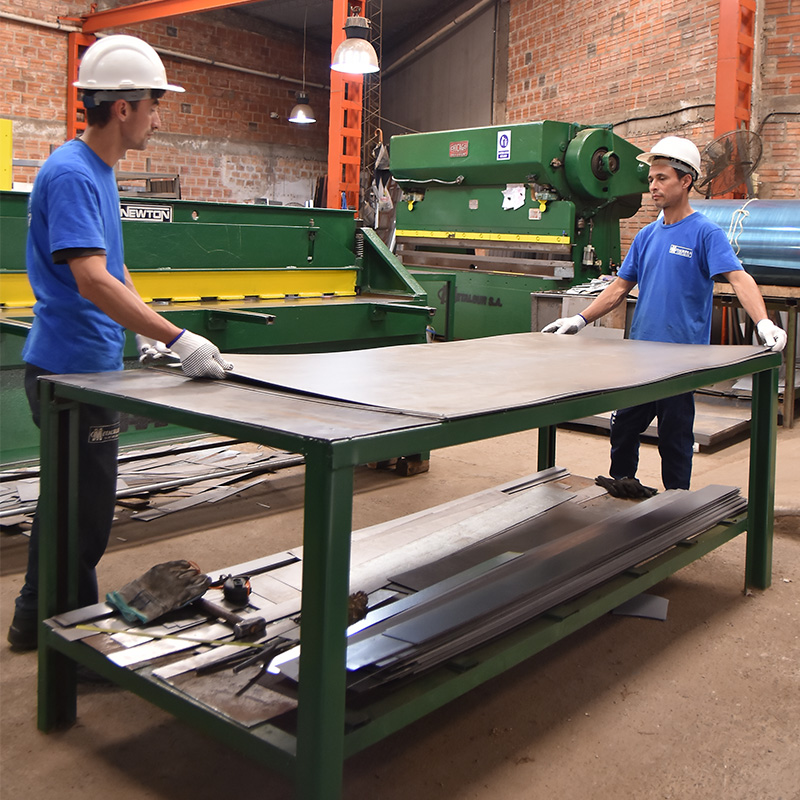 Corte de chapa de acero en Metalsur